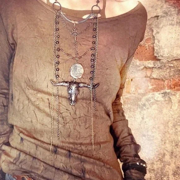 @Londonerus OOAK distressed long sleeve - Picture 3 of 16